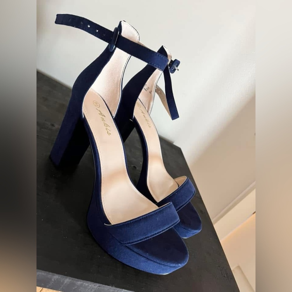 Elegant Navy Blue Women's Heels